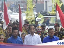 Pawai Bareng Luthfi-Yasin di Purwokerto, Jokowi: Saya Diundang