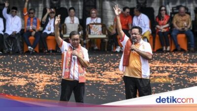 Saat Baju Oranye Mendominasi Kampanye Akbar Pramono-Rano