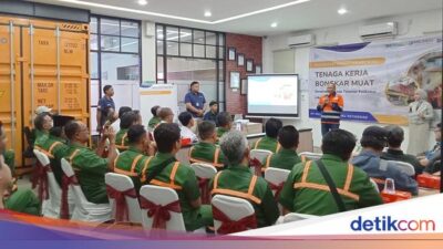 Pelindo Sosialisasikan Safety Awareness di Seluruh Terminal Peti Kemas