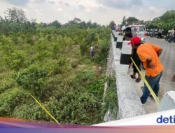 Geger Mayat Pria Berhelm Merah Ditemukan Warga di Kebun Jeruk Mojokerto