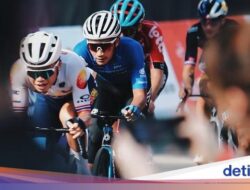 Akhir Tahun Manis Pebalap Indonesia di Singapura