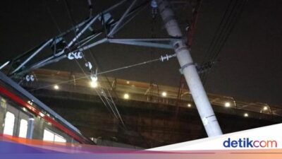 KA Gumarang Tersangkut hingga Kabel Diduga Dicuri