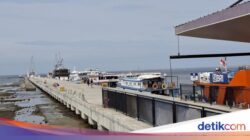 Efek Rob, Wisatawan ke Pulau Seribu Turun 80% Jelang Tahun Baru