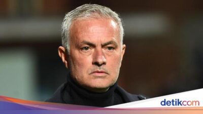 Dua Penyesalan dalam Karier Mourinho