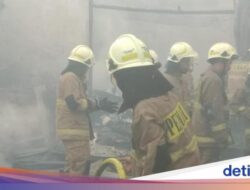 Kebakaran Rumah di Kebayoran Lama Jaksel Tewaskan Lansia 60 Tahun