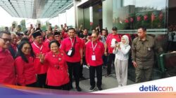 Megawati Tiba di Bimtek Anggota DPRD PDIP, Kader Ucapkan Selamat Ulang Tahun