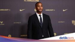 Patrick Kluivert Segera Jadi Pelatih Indonesia