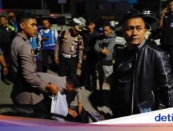 Bentrokan Suporter Bola di Rest Area Jagorawi hingga Jatuh Korban Luka