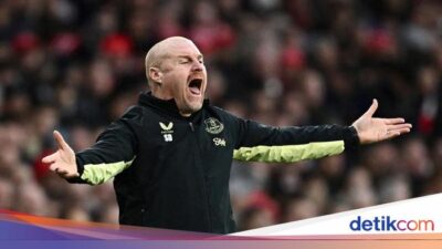 Dua Jam Lagi Tanding di Piala FA, Everton Malah Pecat Manajer