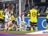 Eintracht Frankfurt Vs Borussia Dortmund: Die Borussen Tumbang 0-2