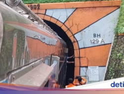 Viral Kereta Stuck Tak Bisa Masuk Terowongan di Jember, Ini Kata KAI