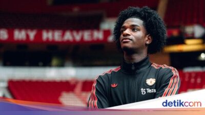 Ayden Heaven Resmi Gabung, Fans MU Antusias Banget