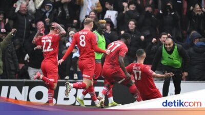 Gol Spektakuler Leyton Orient ke Gawang Man City