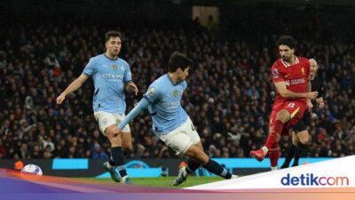 The Reds Unggul 2-0 di Babak Pertama