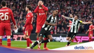 Tumbangkan Liverpool 2-1, Newcastle Juara!