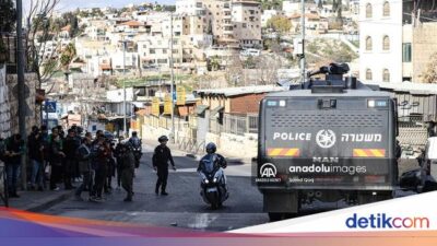 Parah! Israel Serbu Al-Aqsa, Sita Pengeras Suara Masjid