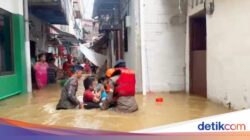 Banjir Imbas Luapan Ciliwung di Jaksel dan Jaktim Berangsur Surut