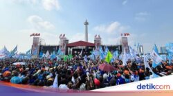 Puan hingga Airlangga Hadiri Perayaan Hari Buruh di Monas