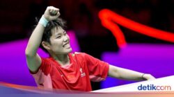 Lama ke Toilet karena Haid, Pemain China Dikartu Merah