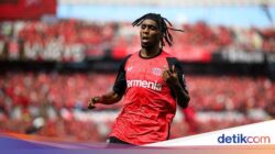Liverpool-Leverkusen Bersepakat, Frimpong Tinggal Tes Medis