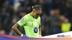 Tangis Raphinha Pecah di Italia
